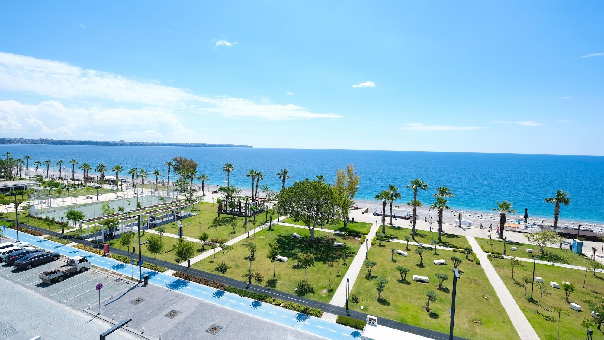 Sea City Devran Hotel & Spa Анталия Екстериор снимка