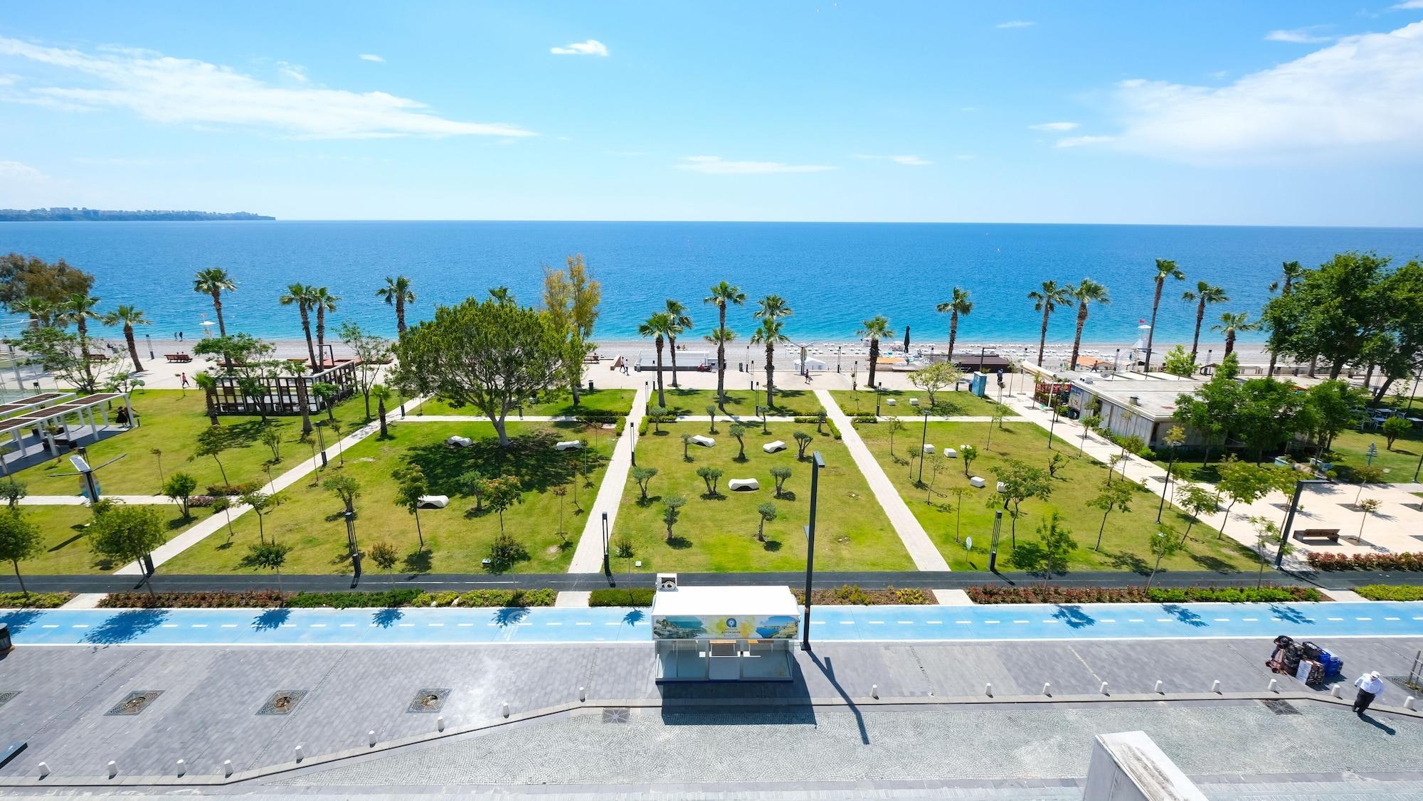 Sea City Devran Hotel & Spa Анталия Екстериор снимка