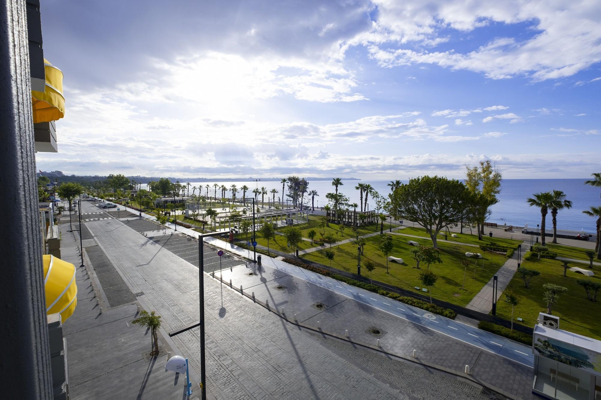 Sea City Devran Hotel & Spa Анталия Екстериор снимка